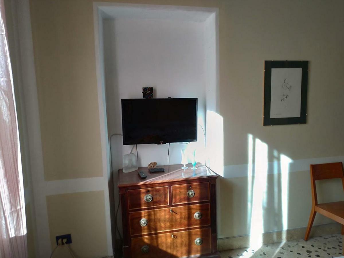 Il Genio Del Porto - Mabbonath B&B パレルモ エクステリア 写真